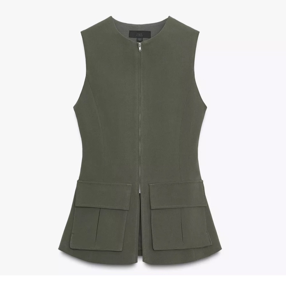 Sleeveless Olive Zip-Front Utility Top - Picture 3 of 14